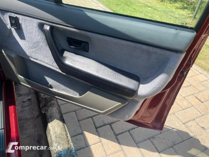 SANTANA 2.0 I Executivo 8V