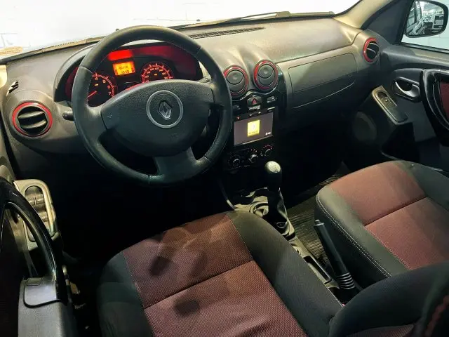 SANDERO - 1.6 STEPWAY 8V 4P MANUAL