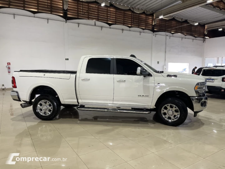 2500 6.7 Laramie 4X4 CD I6 Turbo