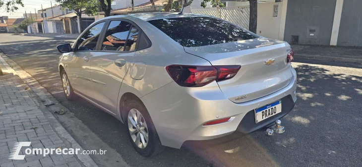 ONIX 1.0 Turbo Plus LT