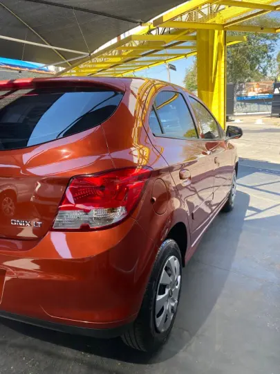 Onix Hatch 1.0 4P FLEX LT