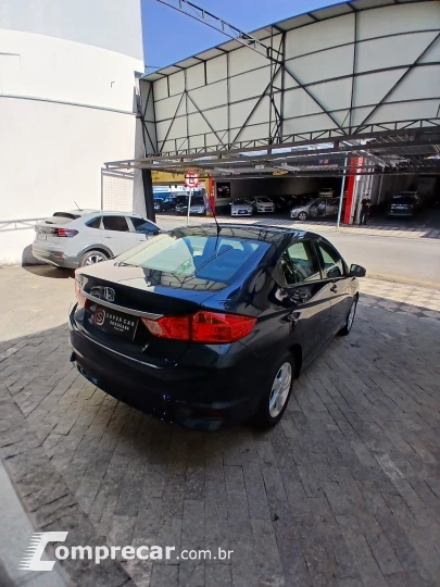 CITY 1.5 DX Sedan 16V