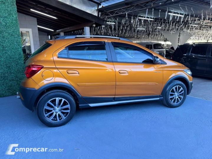 ONIX HATCH ACTIV 1.4 8V Flex 5P Aut.