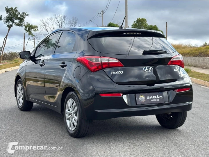 HB20 1.6 COMFORT PLUS 16V FLEX 4P MANUAL