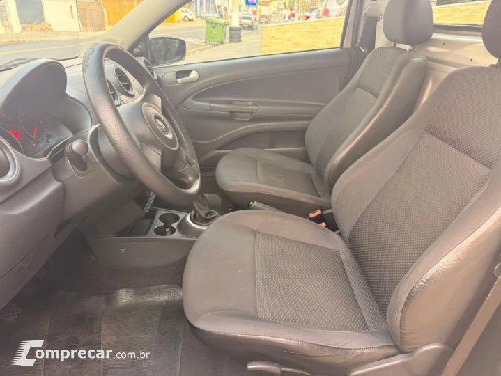 Saveiro Startline 1.6 T.Flex 8V