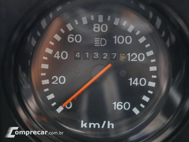 D20 - 4.0 CUSTOM DE LUXE CS 8V TURBO 2P MANUAL