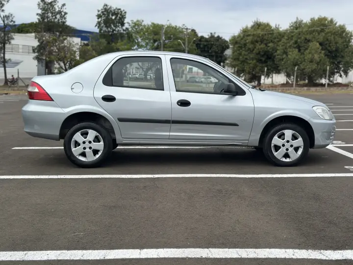 PRISMA 1.4 MPFI JOY 8V