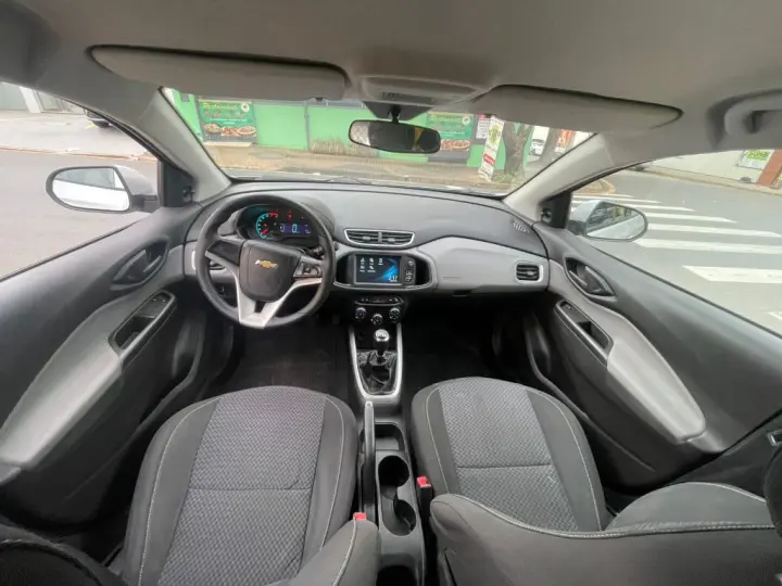 ONIX HATCH LT 1.0 8V FlexPower 5p Mec.