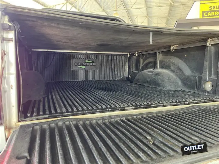 RAM 5.9 2500 SLT 4X4 CD I6 24V TURBO DIESEL 4P AU