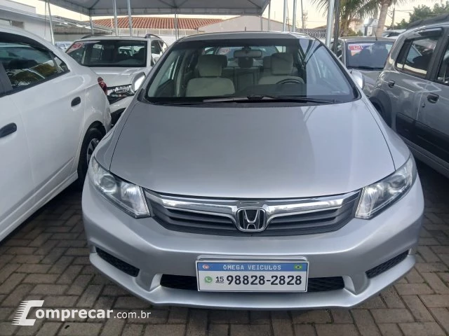 CIVIC - 1.8 LXS 16V 4P AUTOMÁTICO