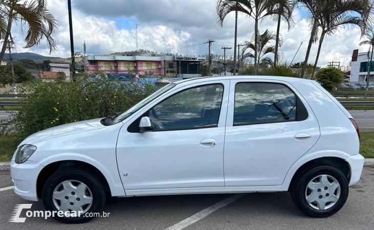 CELTA 1.0 MPFI LT 8V