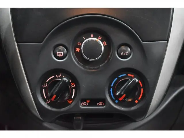 VERSA - 1.6 16V SV 4P XTRONIC