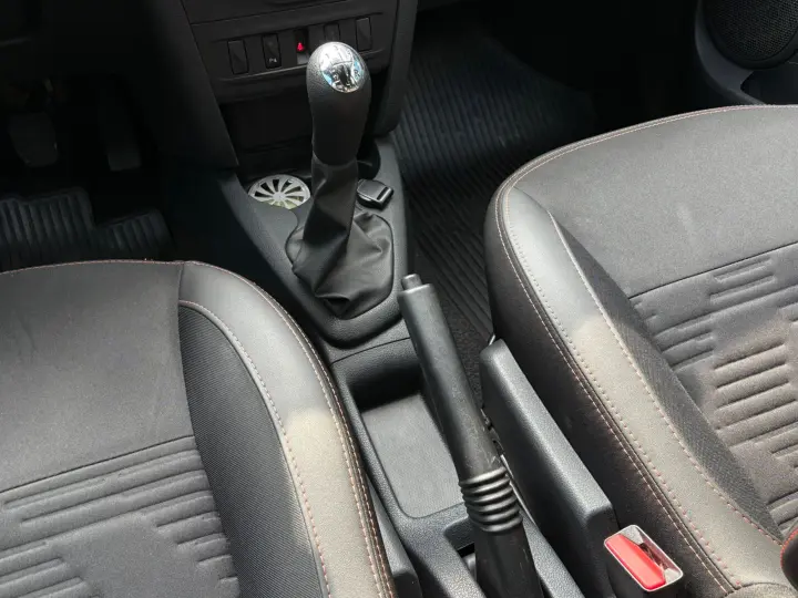 SANDERO 1.6 16V SCE Stepway Dynamique