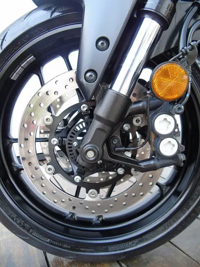 YAMAHA MT-07 CONNECTED ABS