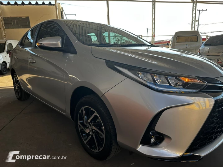 YARIS 1.5 16V Sedan XLS