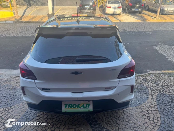 ONIX HATCH RS 1.0 TB 12V Flex 5p Aut.