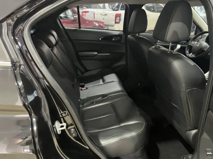 ECLIPSE CROSS 1.5 Mivec Turbo Hpe-s S-awc