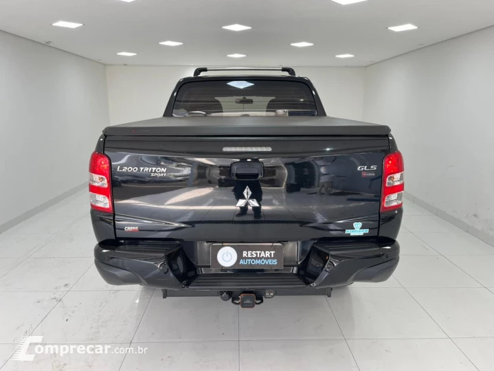 L200 TRITON 2.4 16V Turbo Sport GLS CD 4X4