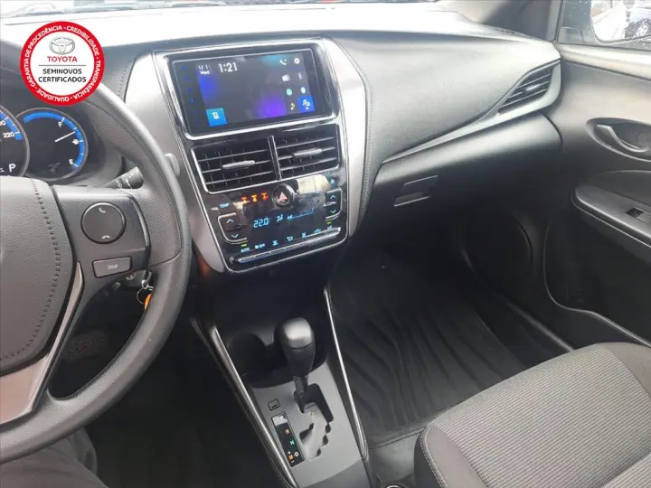 YARIS 1.5 16V FLEX XL MULTIDRIVE