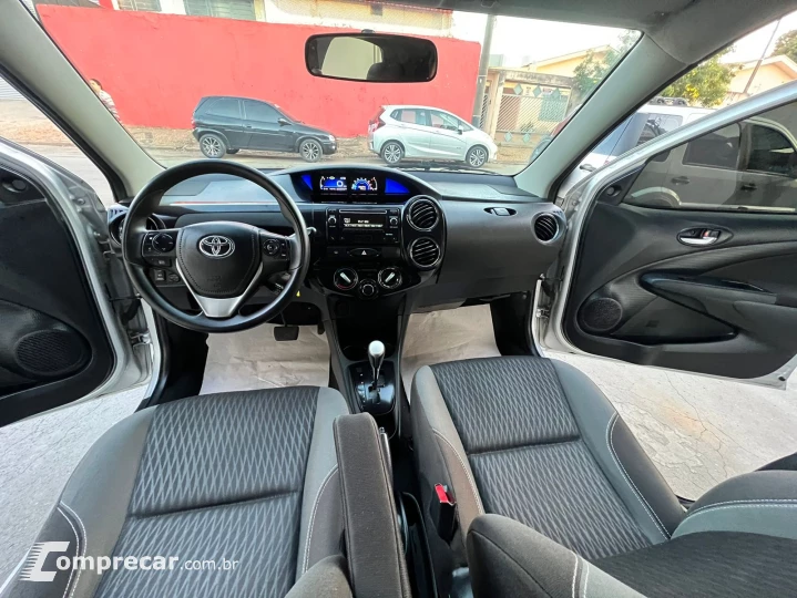 ETIOS 1.5 X Plus 16V