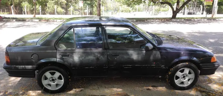 MONZA 2.0 EFI GLS 8V