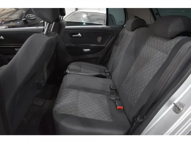 FOX - 1.0 MI TRENDLINE 8V 4P MANUAL