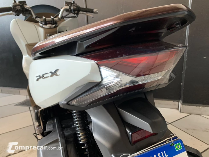 PCX DLX 150