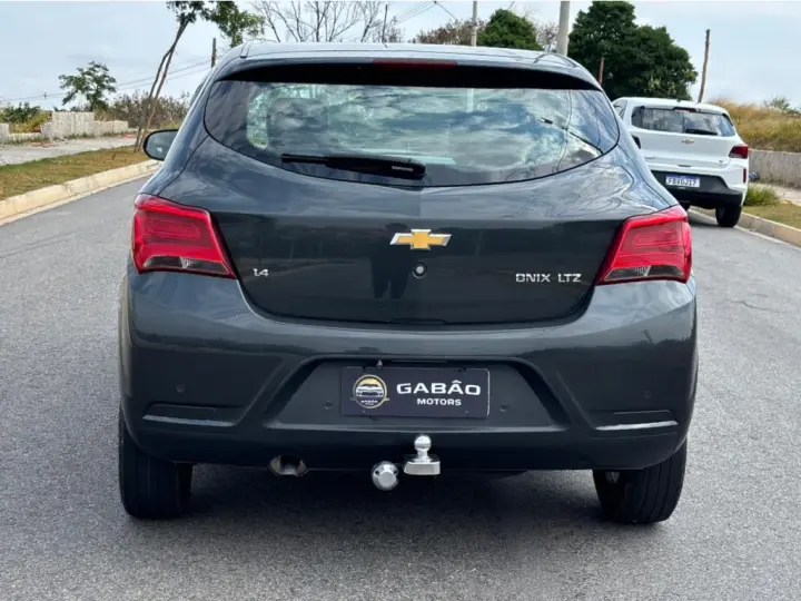 ONIX 1.4 MPFI LTZ 8V FLEX 4P MANUAL