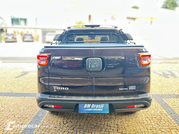 TORO 2.0 16V Turbo Ranch 4WD AT9