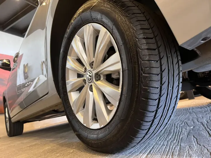 Virtus 1.0 4P 200 TSI FLEX COMFORTLINE AUTOMÁTICO