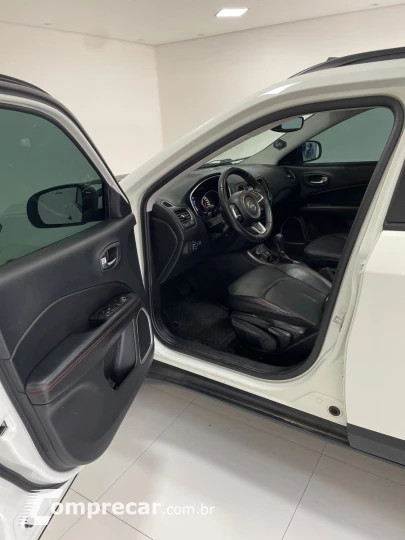 COMPASS 2.0 16V Trailhawk 4X4