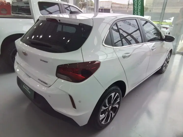 ONIX 1.0 TURBO FLEX PREMIER AUTOMÁTICO