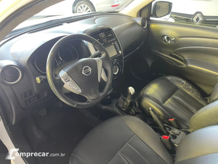 VERSA 1.6 16V Unique