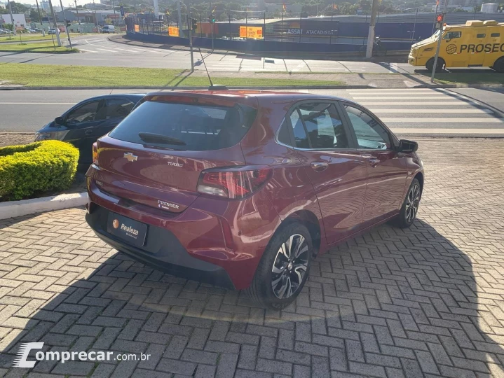 ONIX HATCH PREM. 1.0 12V TB Flex 5p Aut.