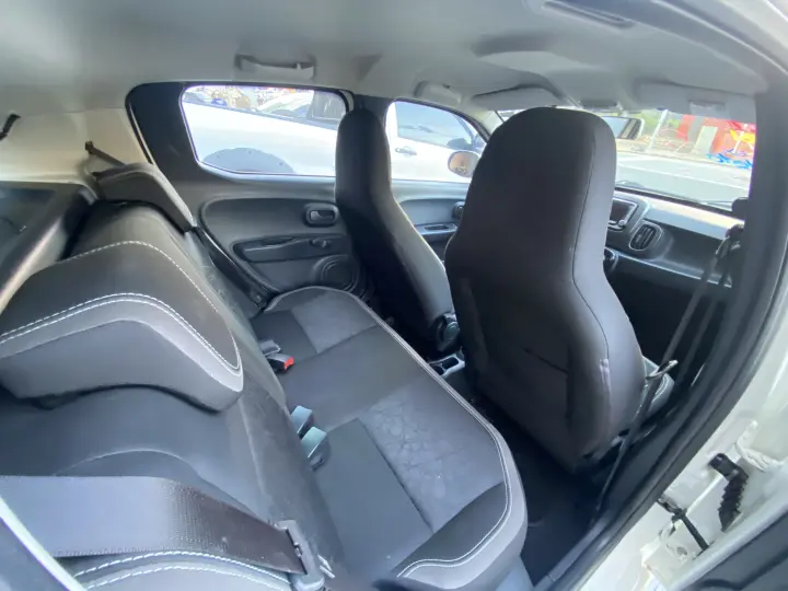 MOBI 1.0 8V EVO Like. ON