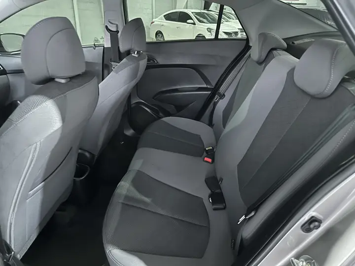 HB20S 1.0 Comfort Plus 12V