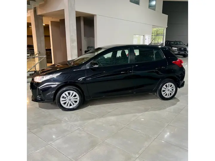 YARIS 1.5 16V FLEX SEDAN XL MULTIDRIVE