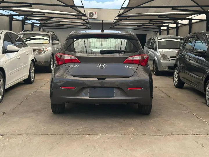 HB20 1.6 Premium 16V