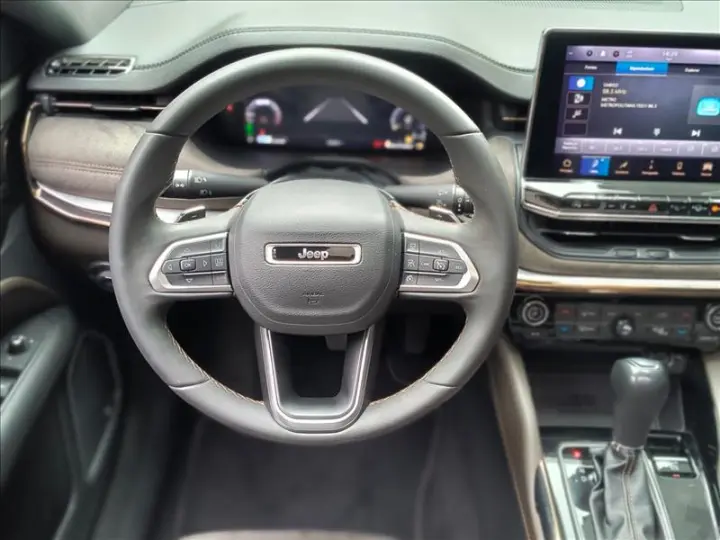 COMMANDER 1.3 T270 Turbo Overland