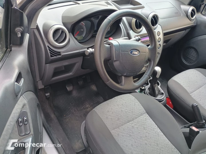 FIESTA 1.6 MPI Hatch 8V