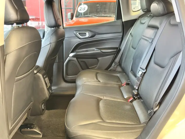 COMPASS 1.3 T270 TURBO FLEX LONGITUDE AT6