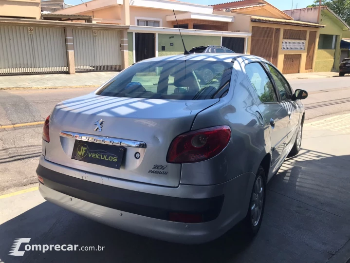 207 1.4 XR Passion 8V