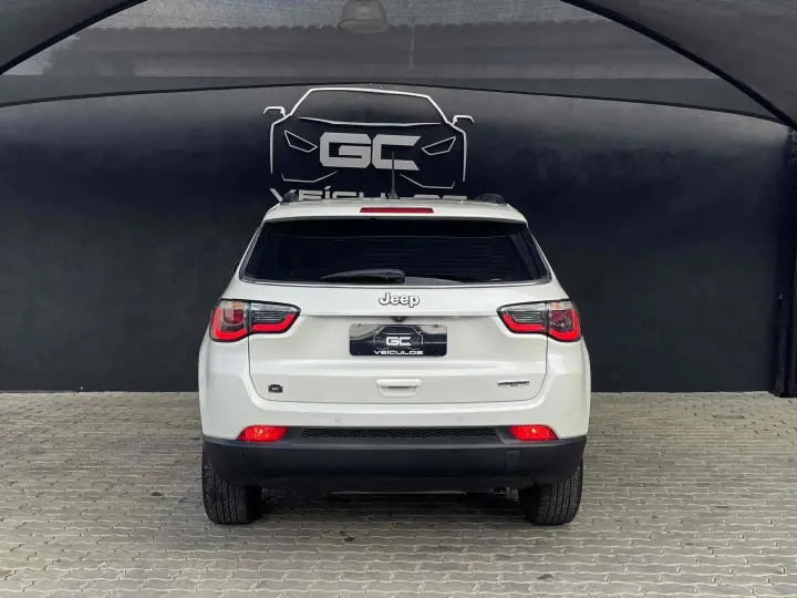 COMPASS 2.0 16V FLEX LONGITUDE AUTOMÁTICO