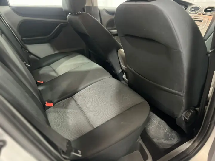 Focus Sedan 2.0 16V 4P GLX FLEX AUTOMÁTICO