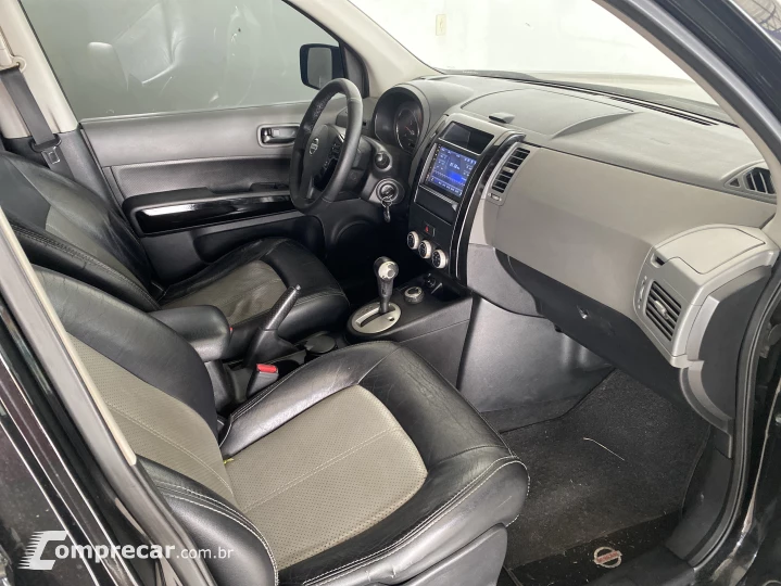 X-TRAIL 2.0 SE 16V