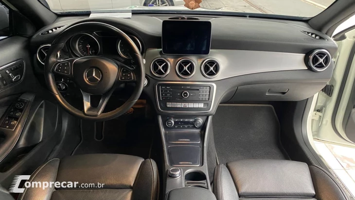 MERCEDES-BENZ GLA 200 1.6 CGI ENDURO 7G-DCT