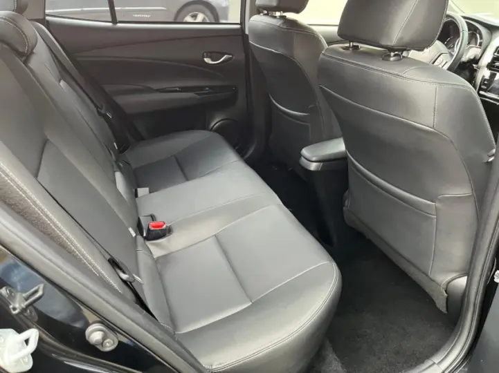 YARIS 1.5 16V XS Connect