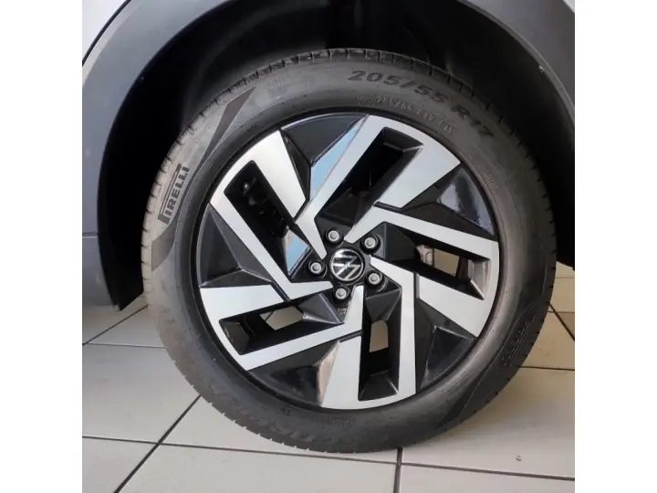 T-CROSS 1.0 200 TSI TOTAL FLEX COMFORTLINE AUTOMÁTICO