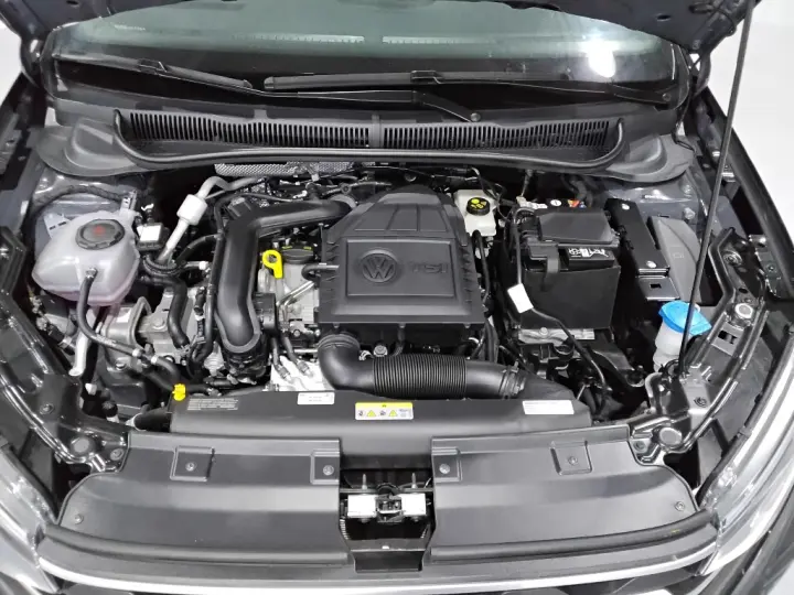 NIVUS 1.0 200 TSI TOTAL FLEX HIGHLINE AUTOMÁTICO