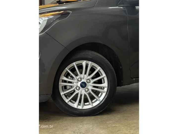 KA 1.5 TI-VCT FLEX TITANIUM AUTOMÁTICO